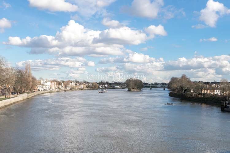 Brentford Area Guide - Image 3