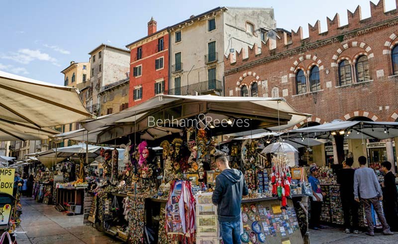 East Ham Area Guide - Image 1