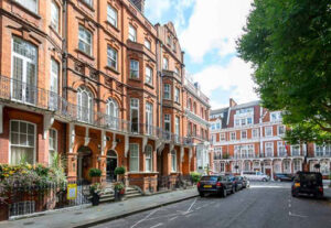 Prime London property market bounces back