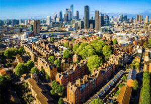 Shoreditch-towards-City-skyline