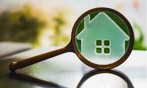 英国房地产市场报告指出，月度房价涨幅创下十余年来的最高纪录